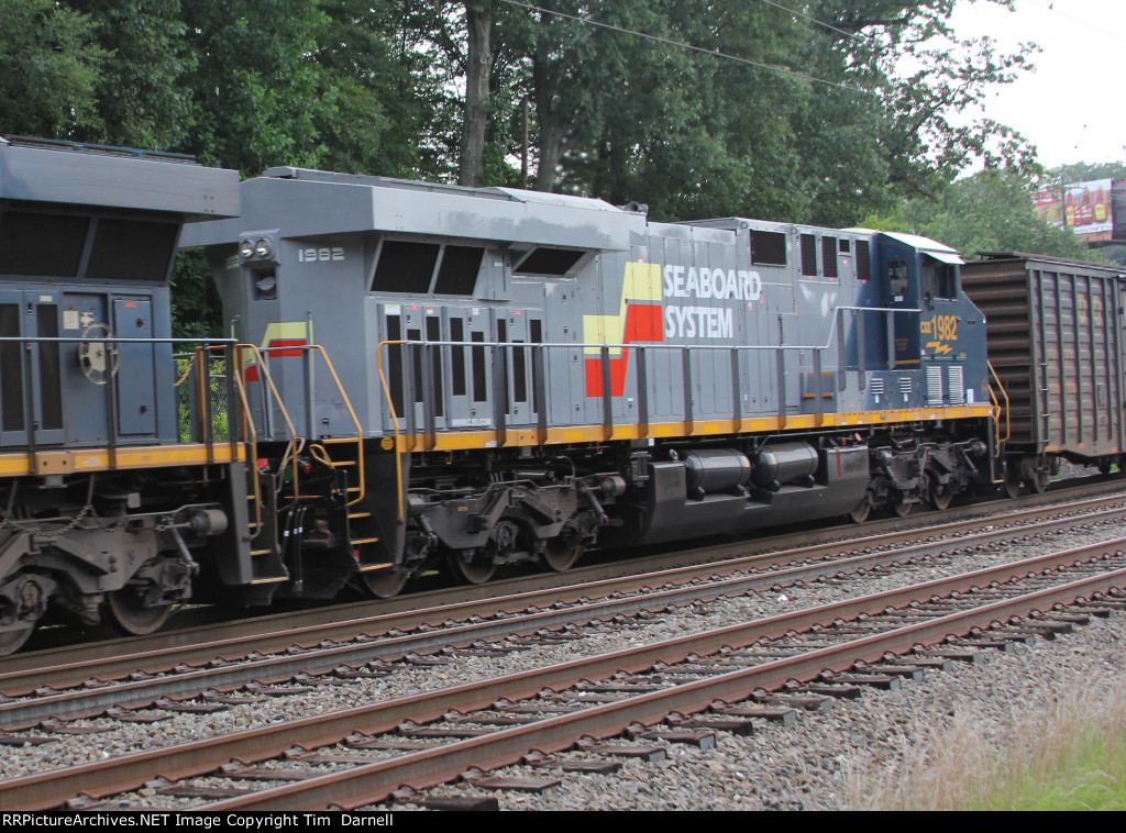 CSX 1982 on I032